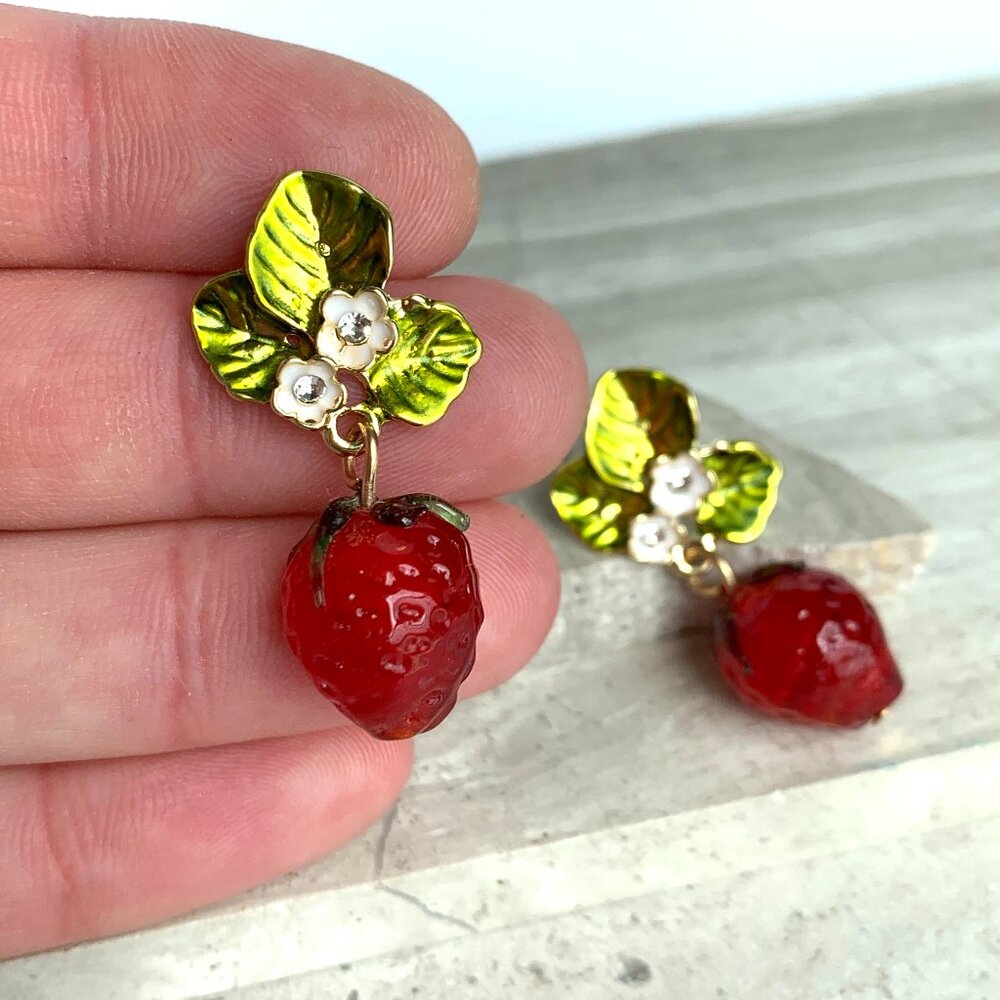 NEW ~ Anthropologie Strawberry Dangle Earrings - Picture 2 of 7